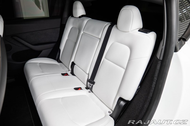 Tesla Model Y Performance/AWD/Dualmotor 1800