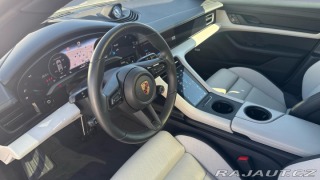 Porsche Taycan 4S Cross Turismo 2024