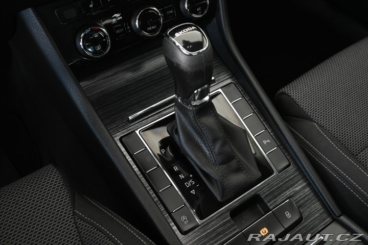 Škoda Superb 2,0 TDI 110 KW DSG Style 2022