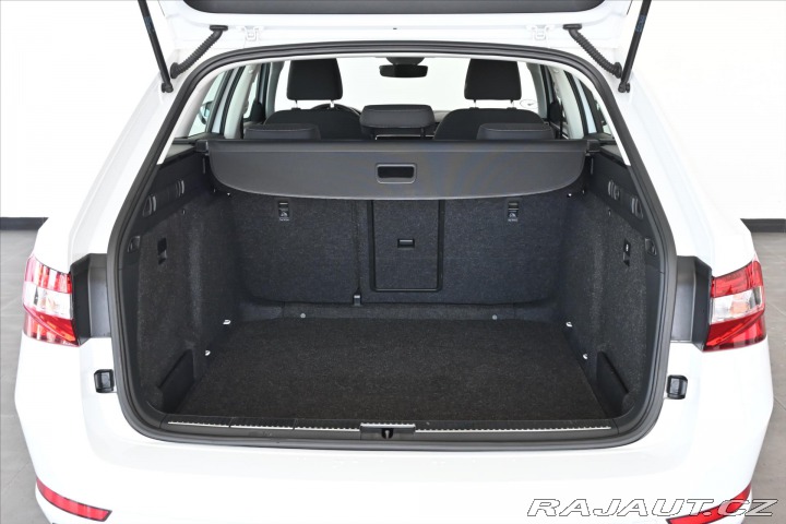 Škoda Superb 2,0 TDI 110 KW DSG Style 2022