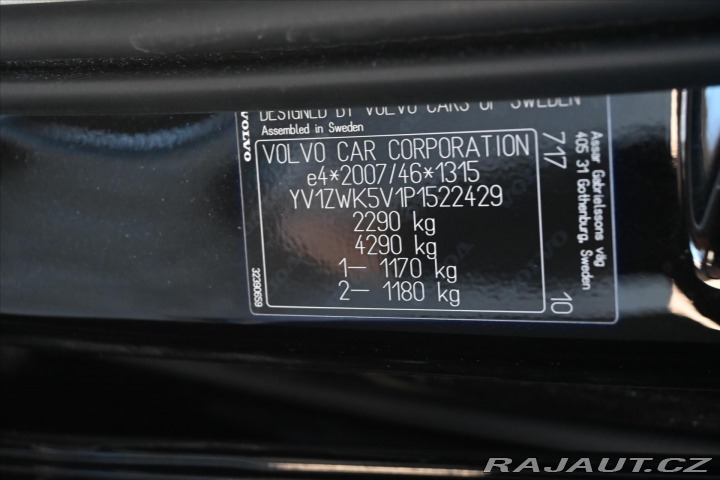Volvo V60 2,0 B4 145KW AT8 INSCRIPT 2022