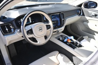 Volvo V60 2,0 B4 145KW AT8 INSCRIPT 2022