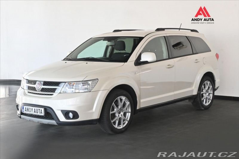 Fiat Freemont 2,0 MJT 125 kW 4x4 7/MÍST