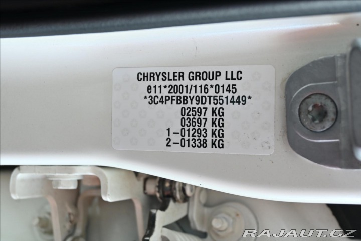 Fiat Freemont 2,0 MJT 125 kW 4x4 7/MÍST 2013