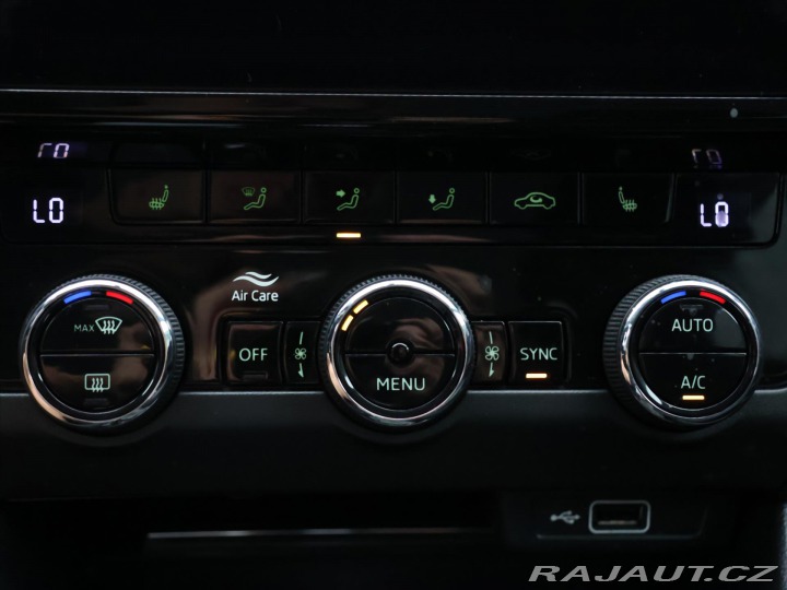 Škoda Octavia 2,0 TDI 135kW 4x4 DSG Sty 2020