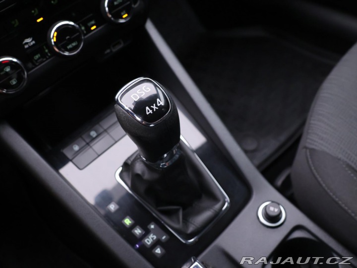 Škoda Octavia 2,0 TDI 135kW 4x4 DSG Sty 2020