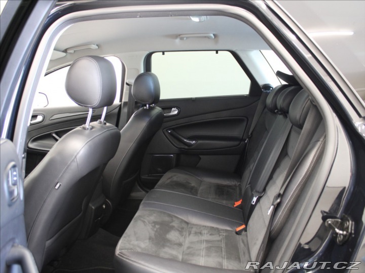 Ford Mondeo 2,0 TDCi 120kW MT Titaniu 2010