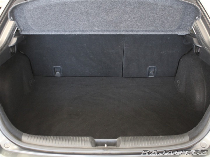Mazda 6 2,0 i 108 kW MT 146tkm. Č 2006