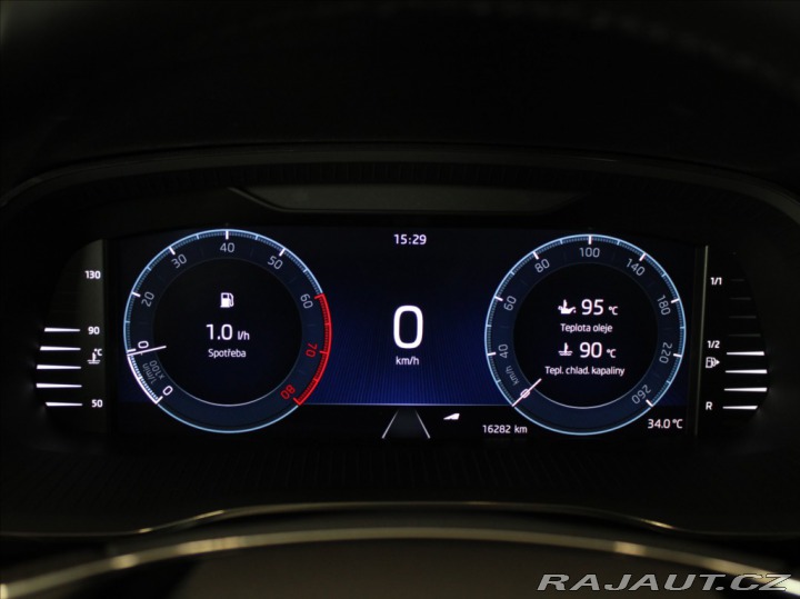 Škoda Octavia 1,5 TSi SportLine 5L.Zar. 2023