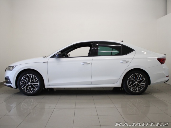 Škoda Octavia 1,5 TSi SportLine 5L.Zar. 2023