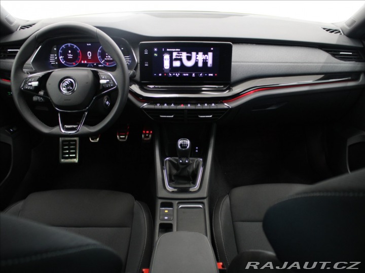 Škoda Octavia 1,5 TSi SportLine 5L.Zar. 2023