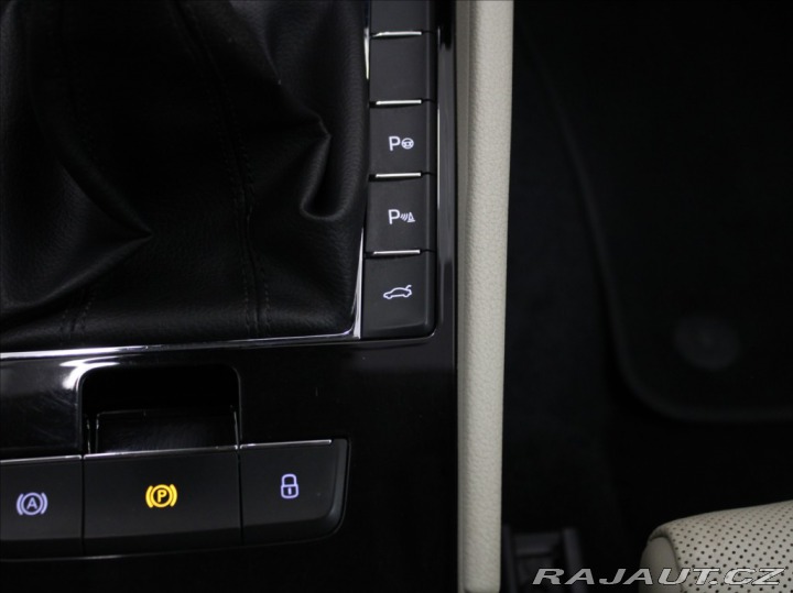 Škoda Superb 2,0 TDi 140kW Manuál L&am 2016