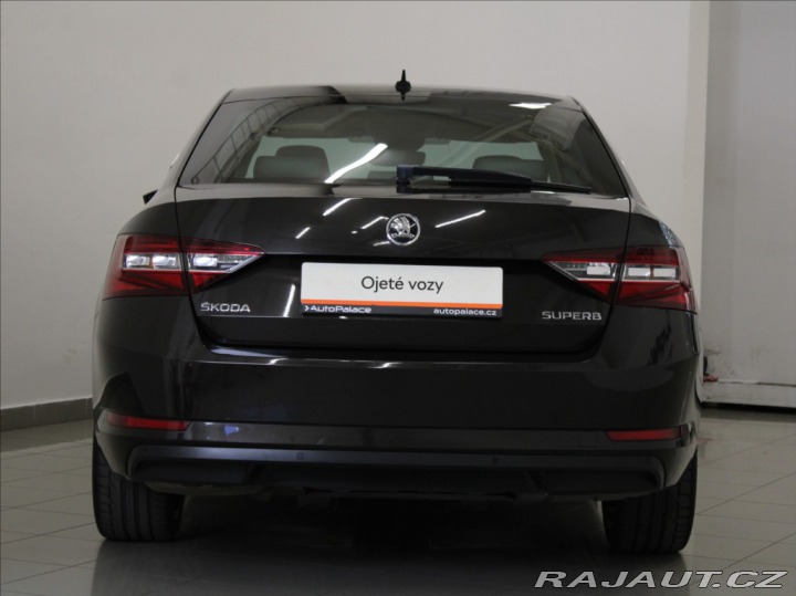 Škoda Superb 2,0 TDi 140kW Manuál L&am 2016