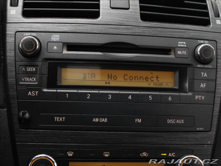 Toyota Avensis 2,0 D 93kW 154tkm. Akční 2011