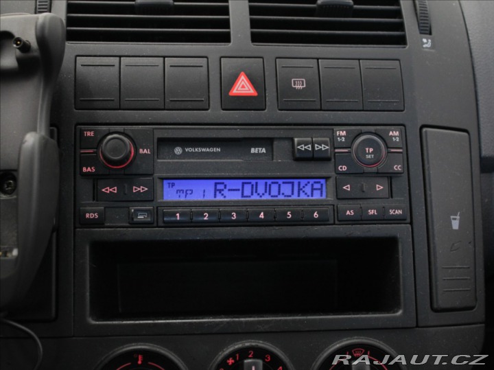 Volkswagen Polo 1,2 HTP 40kW 132tkm! ČR 2004
