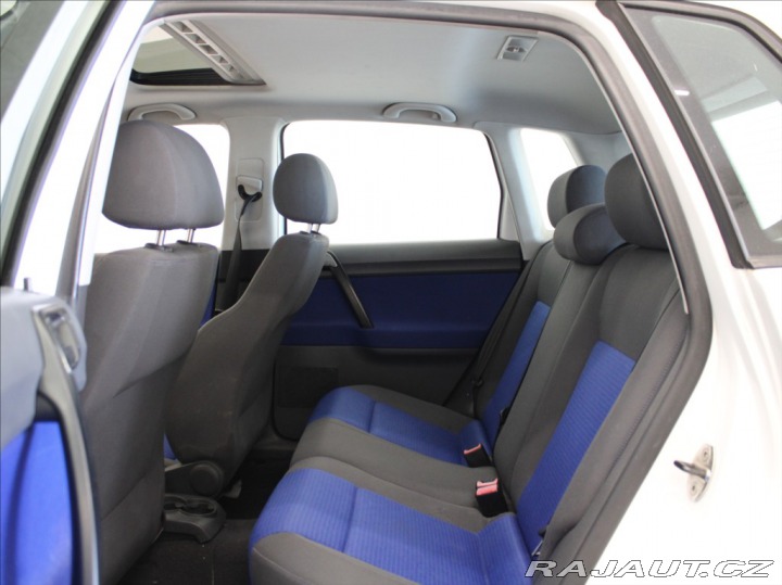 Volkswagen Polo 1,2 HTP 40kW 132tkm! ČR 2004