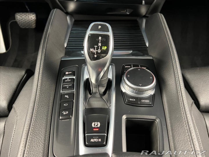BMW X6 30d xDrive M-SPORT, HARMA 2018