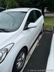 Hyundai i30 1,6   (88 kW), 2015 - nov 2015