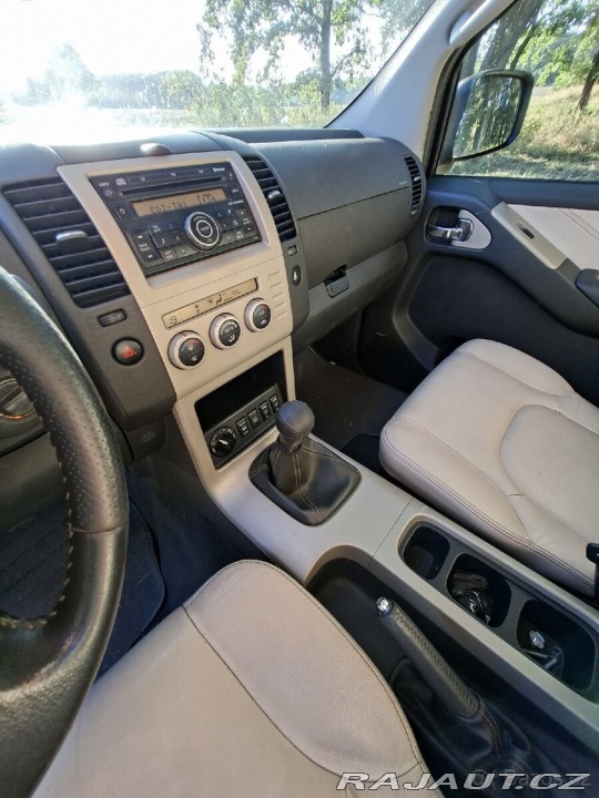 Nissan Pathfinder 2,5   2009 2009
