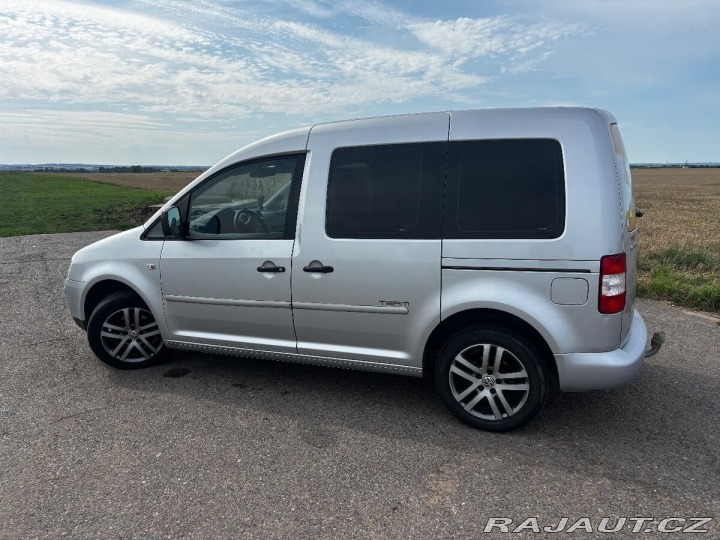 Volkswagen Caddy 1,9   life 2010