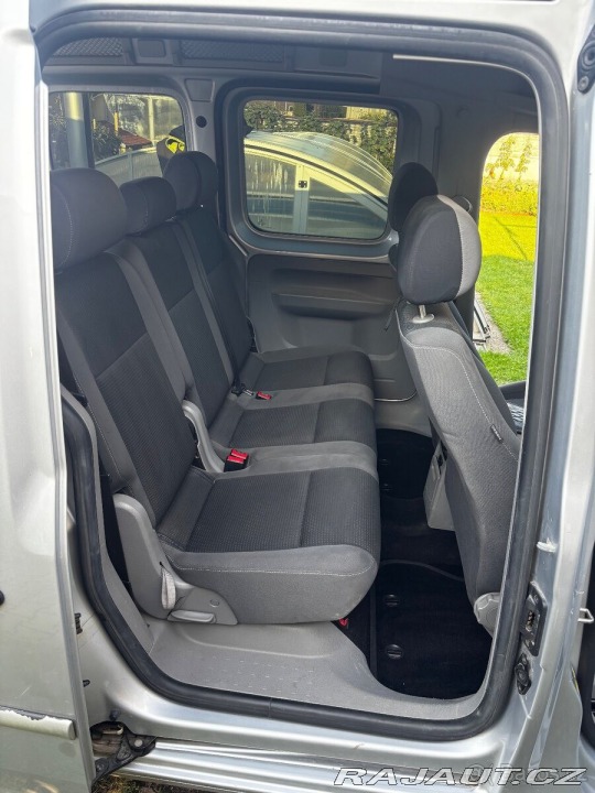 Volkswagen Caddy 1,9   life 2010