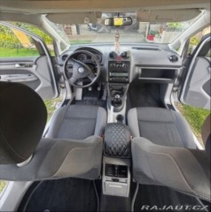Volkswagen Caddy 1,9   life 2010