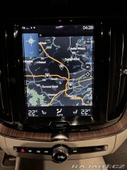 Volvo XC60 T6 Inscription – top stav 1800