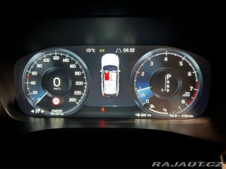 Volvo XC60 T6 Inscription – top stav 1800