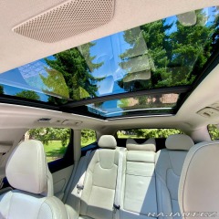 Volvo XC60 T6 Inscription – top stav 1800