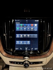 Volvo XC60 T6 Inscription – top stav 1800
