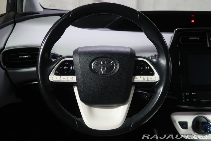 Toyota Prius  2019