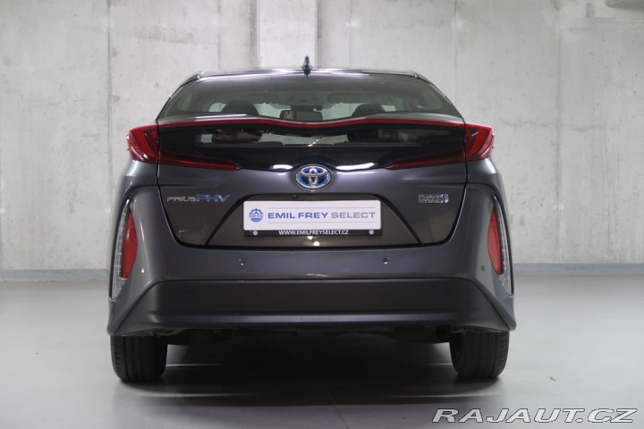 Toyota Prius  2019