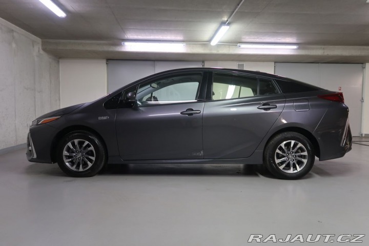 Toyota Prius  2019