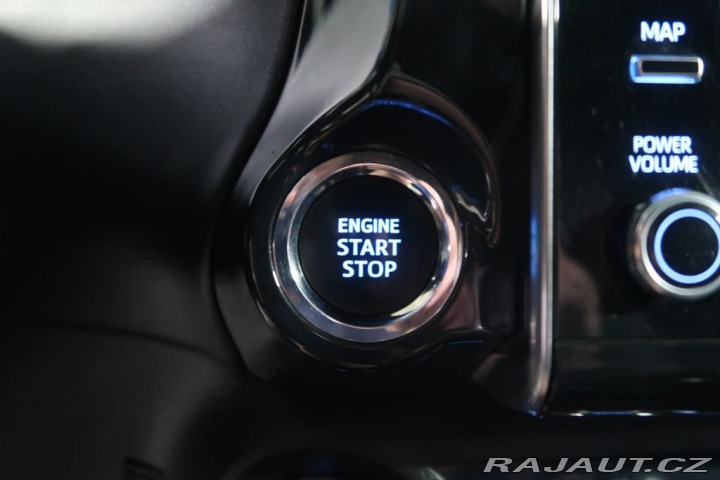Toyota Hilux 2.8D-4D,CZ,150kW,Executiv 2021