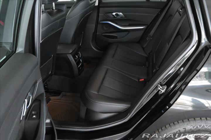 BMW 3 2,0 320d 140 kW AT8 Záruk 2021
