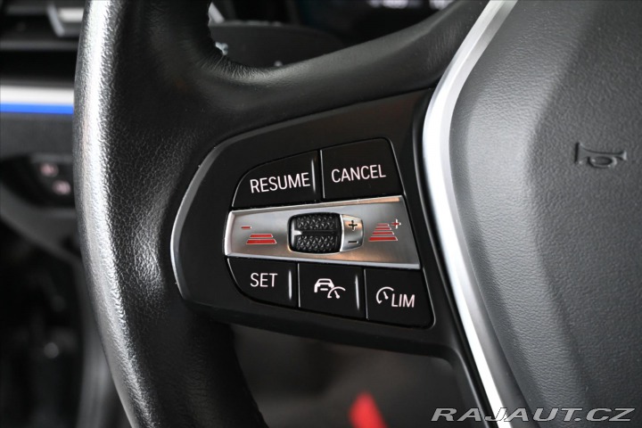 BMW 3 2,0 320d 140 kW AT8 Záruk 2021