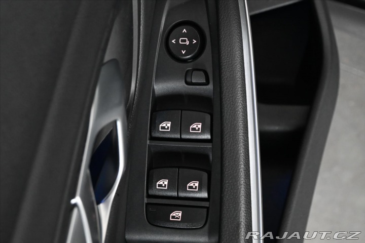 BMW 3 2,0 320d 140 kW AT8 Záruk 2021