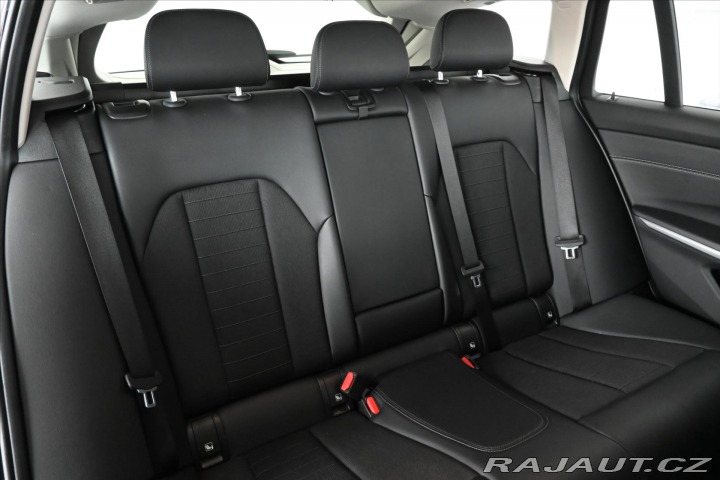 BMW 3 2,0 320d 140 kW AT8 Záruk 2021