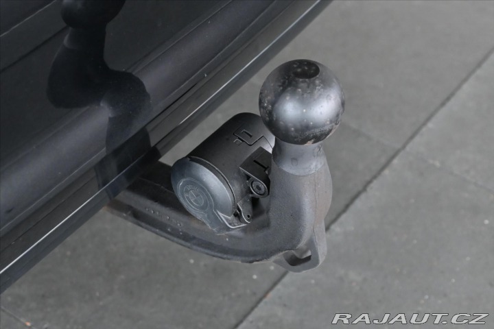 BMW 3 2,0 320d 140 kW AT8 Záruk 2021