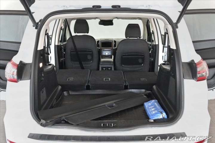 Ford S-MAX 2,0 TDCi 140 kW Titanium 2020