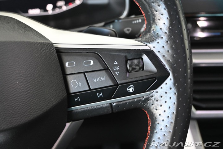 Seat Leon 2,0 TDI 110kW FR AT7 Záru 2022