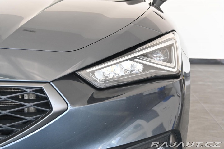 Seat Leon 2,0 TDI 110kW FR AT7 Záru 2022