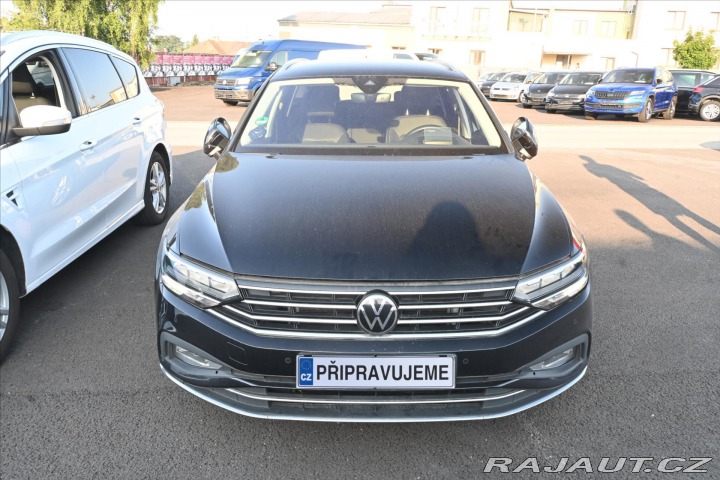 Volkswagen Passat 2,0 TDI 110kW DSG Eleganc 2021
