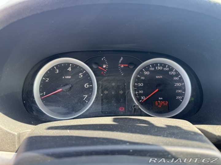 Renault Thalia 1,2 55 KW 2X KOLA 1 MAJ. 2012