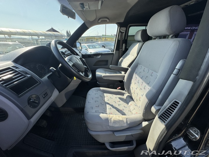 Volkswagen Transporter 7 MÍST 2,5 TDI 128 KW 2004