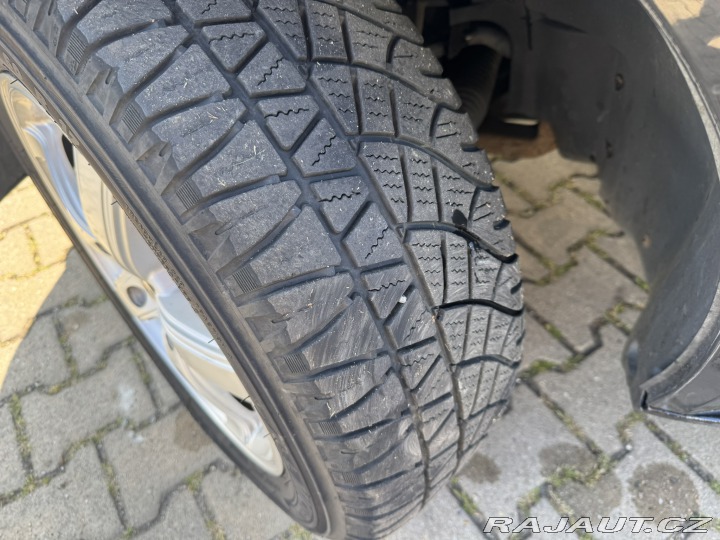Volkswagen Transporter 7 MÍST 2,5 TDI 128 KW 2004