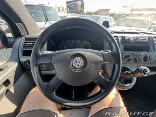 Volkswagen Transporter 7 MÍST 2,5 TDI 128 KW 2004