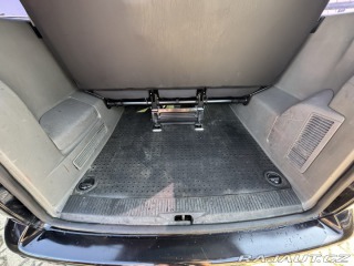 Volkswagen Transporter 7 MÍST 2,5 TDI 128 KW 2004
