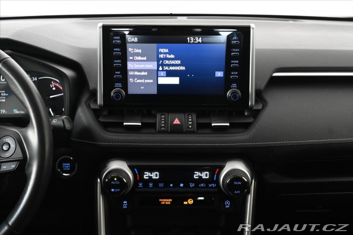 Toyota RAV4 2,0 VVT-I 129 kW Business 2022