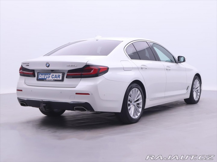 BMW 5 2,0 530e xDrive 135kW CZ 2021